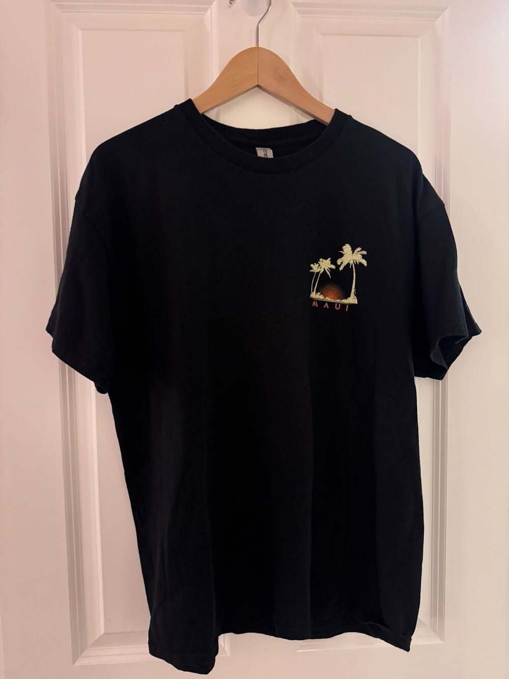 Gildan Maui Hawaii Sunset Palm Tree Graphic T-Shirt XL Black